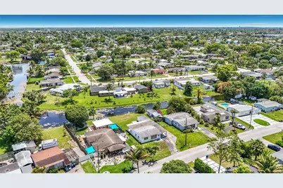 5930 NW 24th Ct, Margate, FL 33063 - Photo 7