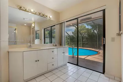 7451 NW 40th St, Lauderhill, FL 33319 - Photo 15