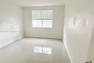 8030 N Nob Hill Rd, Tamarac, FL 33321 - Photo 9