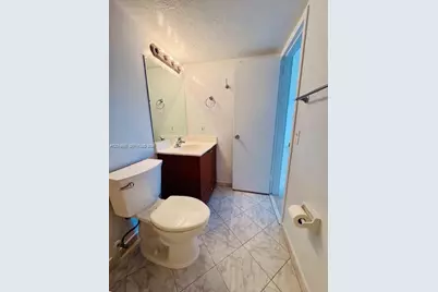 [Address not provided], North Miami, FL 33181 - Photo 15