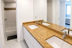 6917 Collins Ave, Miami Beach, FL 33141 - Photo 31