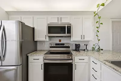 3640 Whitehall Dr #406, West Palm Beach, FL 33401 - Photo 25