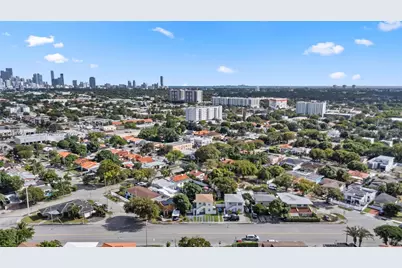 255 Beacom Blvd #Downstairs, Miami, FL 33135 - Photo 29