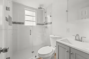255 Beacom Blvd, Miami, FL 33135 - Photo 9