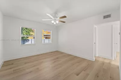 255 Beacom Blvd #Downstairs, Miami, FL 33135 - Photo 7