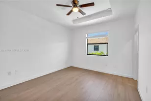 11854 SW 246th Ln, Homestead, FL 33032 - Photo 13