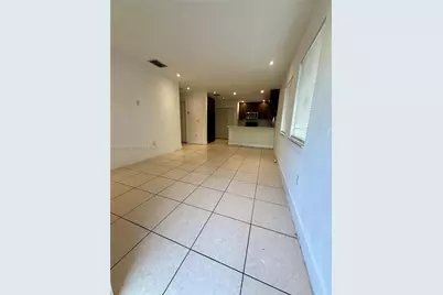 1270 NW 39th St #1270, Miami, FL 33142 - Photo 3