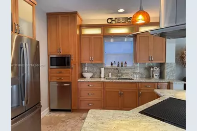 9026 SW 160th Ter, Palmetto Bay, FL 33157 - Photo 25