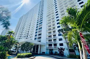 210 174th St, Sunny Isles Beach, FL 33160 - Photo 71