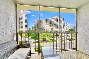 501 Three Islands Boulevard, Hallandale Beach, FL 33009 - Photo 17