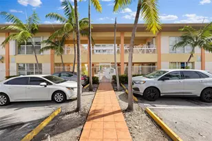 7333 Gary Ave, Miami Beach, FL 33141 - Photo 17