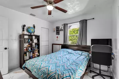 2222 NW 105th St, Miami, FL 33147 - Photo 19