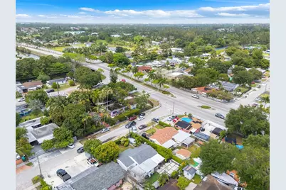 2222 NW 105th St, Miami, FL 33147 - Photo 45
