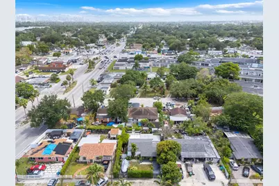 2222 NW 105th St, Miami, FL 33147 - Photo 41