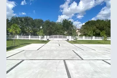 7830 SW 117th St, Pinecrest, FL 33156 - Photo 3