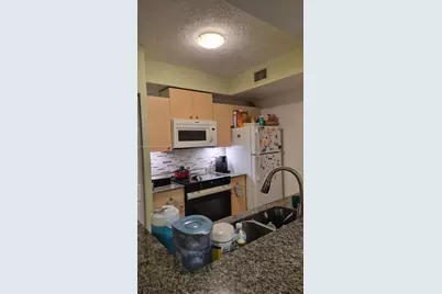 2486 Centergate Dr #203, Miramar, FL 33025 - Photo 49