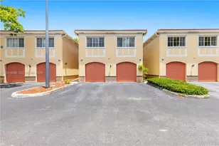 2486 Centergate Dr, Miramar, FL 33025 - Photo 35