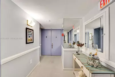 936 Intracoastal Dr #4F, Fort Lauderdale, FL 33304 - Photo 11