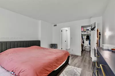 609 NE 14th Ave #405, Hallandale Beach, FL 33009 - Photo 13