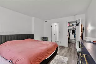 609 NE 14th Ave, Hallandale Beach, FL 33009 - Photo 13