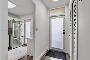 609 NE 14th Ave, Hallandale Beach, FL 33009 - Photo 5