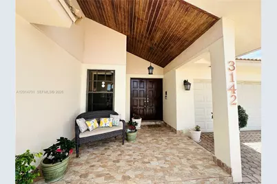 3142 SW 141st Ave, Miami, FL 33175 - Photo 3