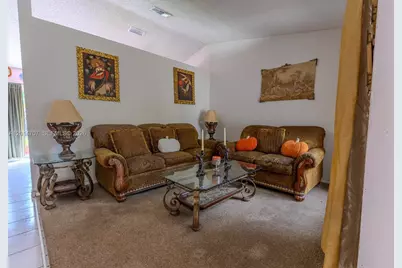 14452 SW 115th St, Miami, FL 33186 - Photo 3