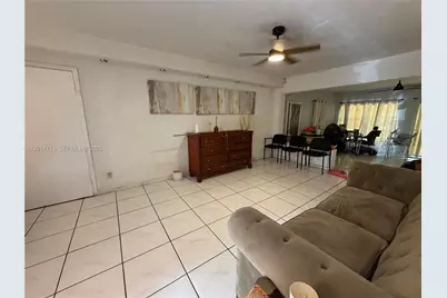 385 NE 129th St, North Miami, FL 33161 - Photo 7
