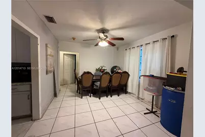 385 NE 129th St, North Miami, FL 33161 - Photo 9