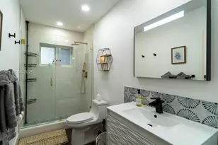 936 NE 128th St, North Miami, FL 33161 - Photo 9