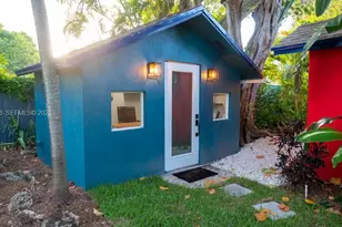 936 NE 128th St, North Miami, FL 33161 - Photo 31