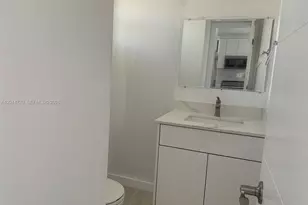 3770 NE 171 St, North Miami Beach, FL 33160 - Photo 7