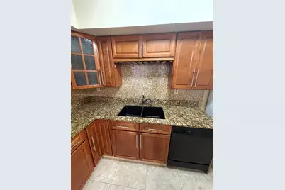 2000 Atlantic Shores Blvd #118, Hallandale Beach, FL 33009 - Photo 21