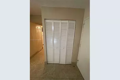 2000 Atlantic Shores Blvd #118, Hallandale Beach, FL 33009 - Photo 7