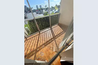 2000 Atlantic Shores Blvd #118, Hallandale Beach, FL 33009 - Photo 47
