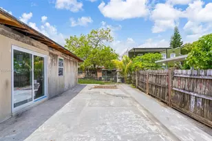 2385 NW 32nd St, Miami, FL 33142 - Photo 19
