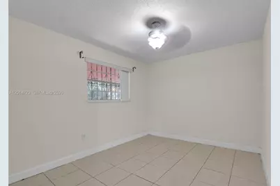 2385 NW 32nd St, Miami, FL 33142 - Photo 13