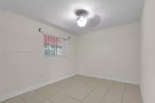 2385 NW 32nd St, Miami, FL 33142 - Photo 13