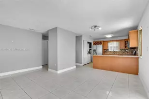 2385 NW 32nd St, Miami, FL 33142 - Photo 5