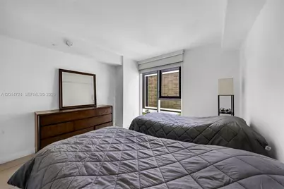 31 SE 6th St #907, Miami, FL 33131 - Photo 13