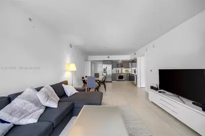 31 SE 6th St #907, Miami, FL 33131 - Photo 7