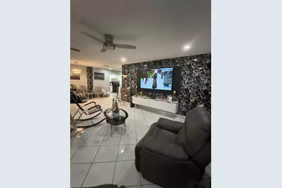 8600 NW 57th Ct, Tamarac, FL 33321 - Photo 3