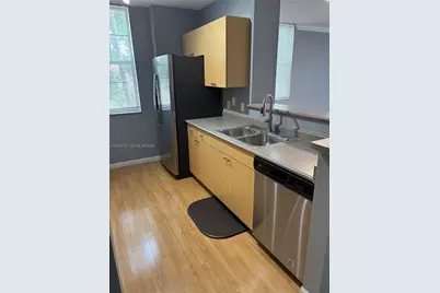 1900 Van Buren St #214B, Hollywood, FL 33020 - Photo 7