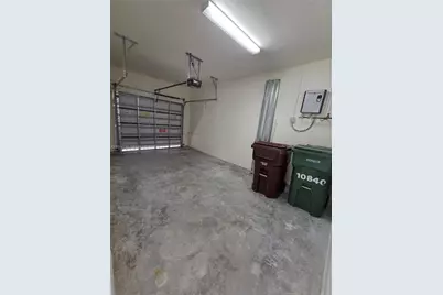 10840 W 33rd Ln, Hialeah, FL 33018 - Photo 13