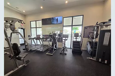 10840 W 33rd Ln, Hialeah, FL 33018 - Photo 21