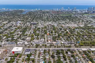 2106 Plunkett Ct, Hollywood, FL 33020 - Photo 25