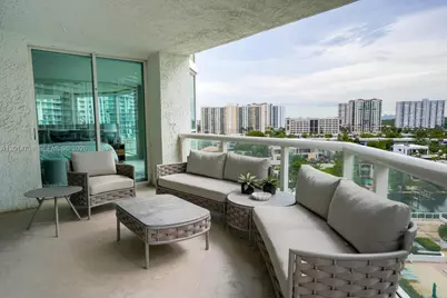 16400 Collins Ave #946, Sunny Isles Beach, FL 33160 - Photo 7