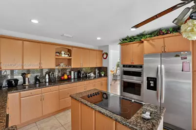 15500 SW 99th Ln, Miami, FL 33196 - Photo 17