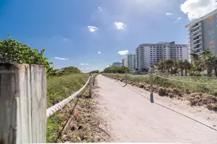 9195 Collins Ave, Surfside, FL 33154 - Photo 25