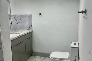 6660 Johnson St, Hollywood, FL 33024 - Photo 3